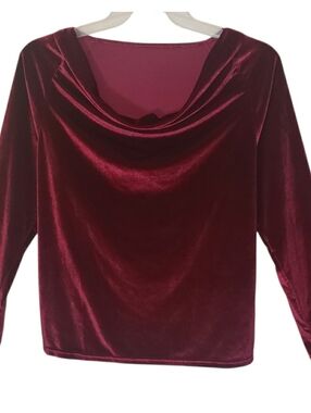 Cato womens lg burgundy velvet cowl neck long-sleeve pullover top. New 7043